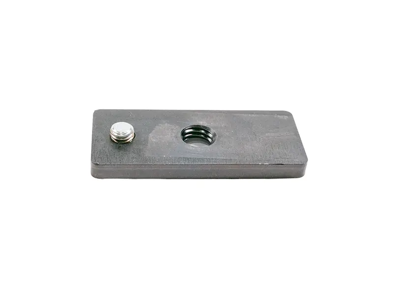 Nutstein für C-Profilnuten 1183, 70x30mm, mit Gewindebohrung und Sicherungsstift auf Weiss - perfekt für Arbeitsschutz-Systeme.