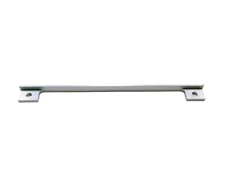 Anschlaglineal 300 x 3 mm, silber, aus Metall, mit Befestigungsloch für Schrauben, ideal für Werkstatt und Arbeitsschutz.