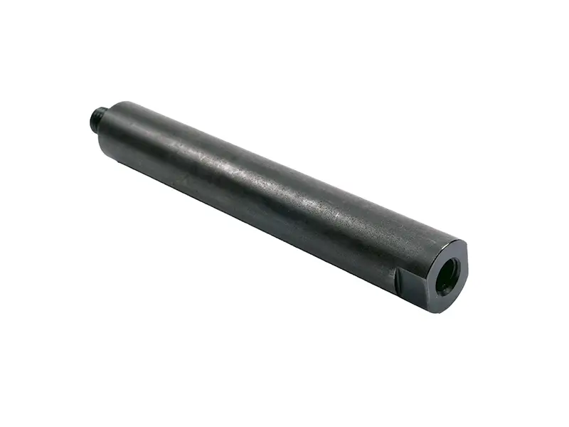 Schwarzer, zylindrischer Distanzbolzen mit Gewinde und Schlüsselflächen (33760), ideal für den Arbeitsschutz, auf weißem Hintergrund.