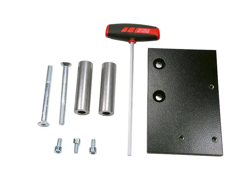 Suvamatic-Set 45911 mit Metallschrauben, Distanzhülsen, Montagesatz und T-Griff-Inbusschlüssel für die Wartung von Tecnomax.